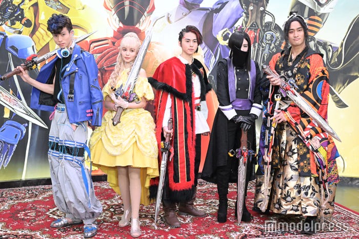 渡辺碧斗、村上愛花、酒井大成、平川結月、佳久創 (C)モデルプレス