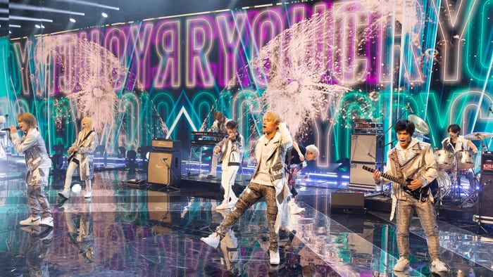 B&ZAI(C)Storm Labels Inc.