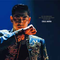 NAOKI「EXILE 20th ANNIVERSARY EXILE LIVE TOUR 2021“RED PHOENIX”LIVE PHOTO BOOK」表紙（提供写真）