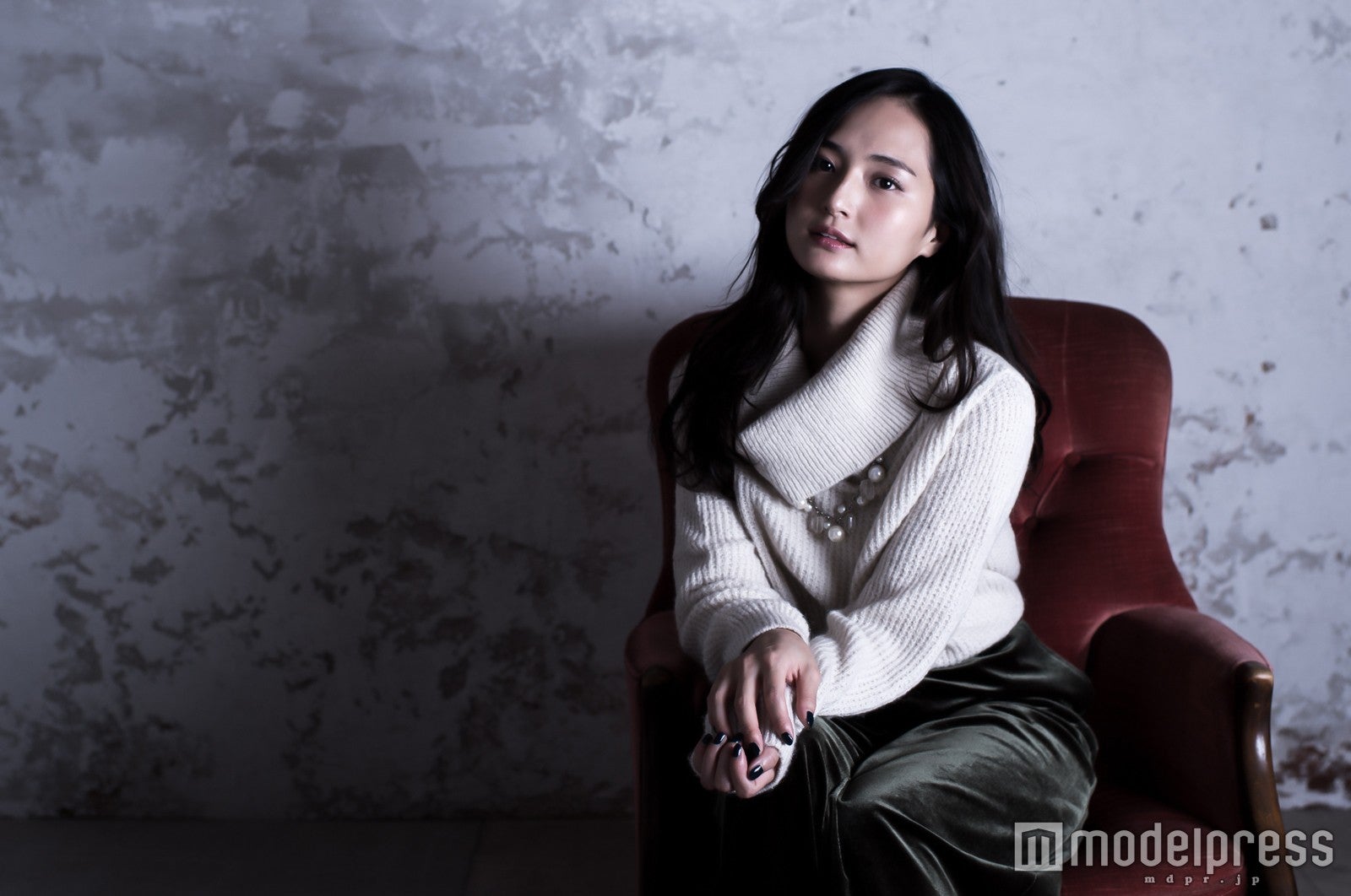 山賀琴子（C）モデルプレス