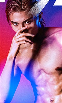 武知海青（C）「レッドブルー」製作委員会・MBS（C）波切敦／小学館