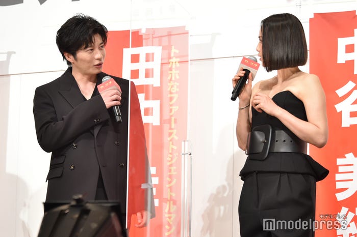 田中圭とは普段意見が分かれることを主張する中谷美紀(C)モデルプレス