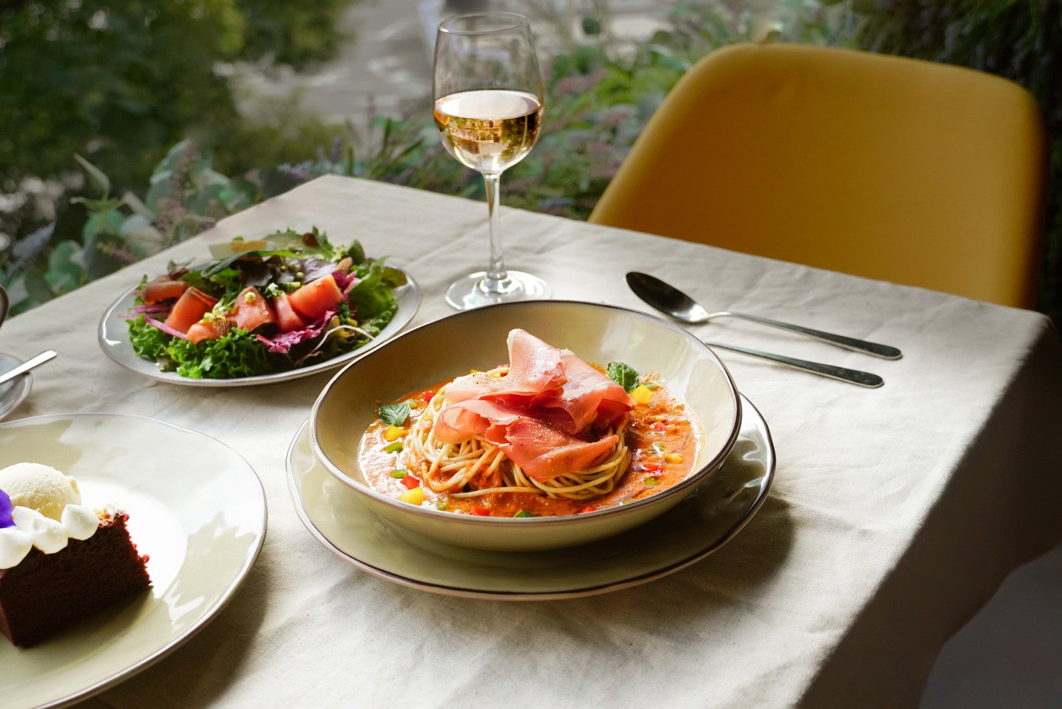 渋谷ロクシタンカフェ、初のディナーコース登場 好きなメニューを選んで自分好みの内容に