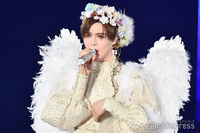 Matt 一番着てみたかった 中世ヨーロッパの王子風衣装着こなす 美しい すごく似合ってる と反響 モデルプレス Matt 一番着てみたかった 中世ヨーロッパの王子風衣装着こなす 美しい すごく似合ってる と反響 モデルプレス
