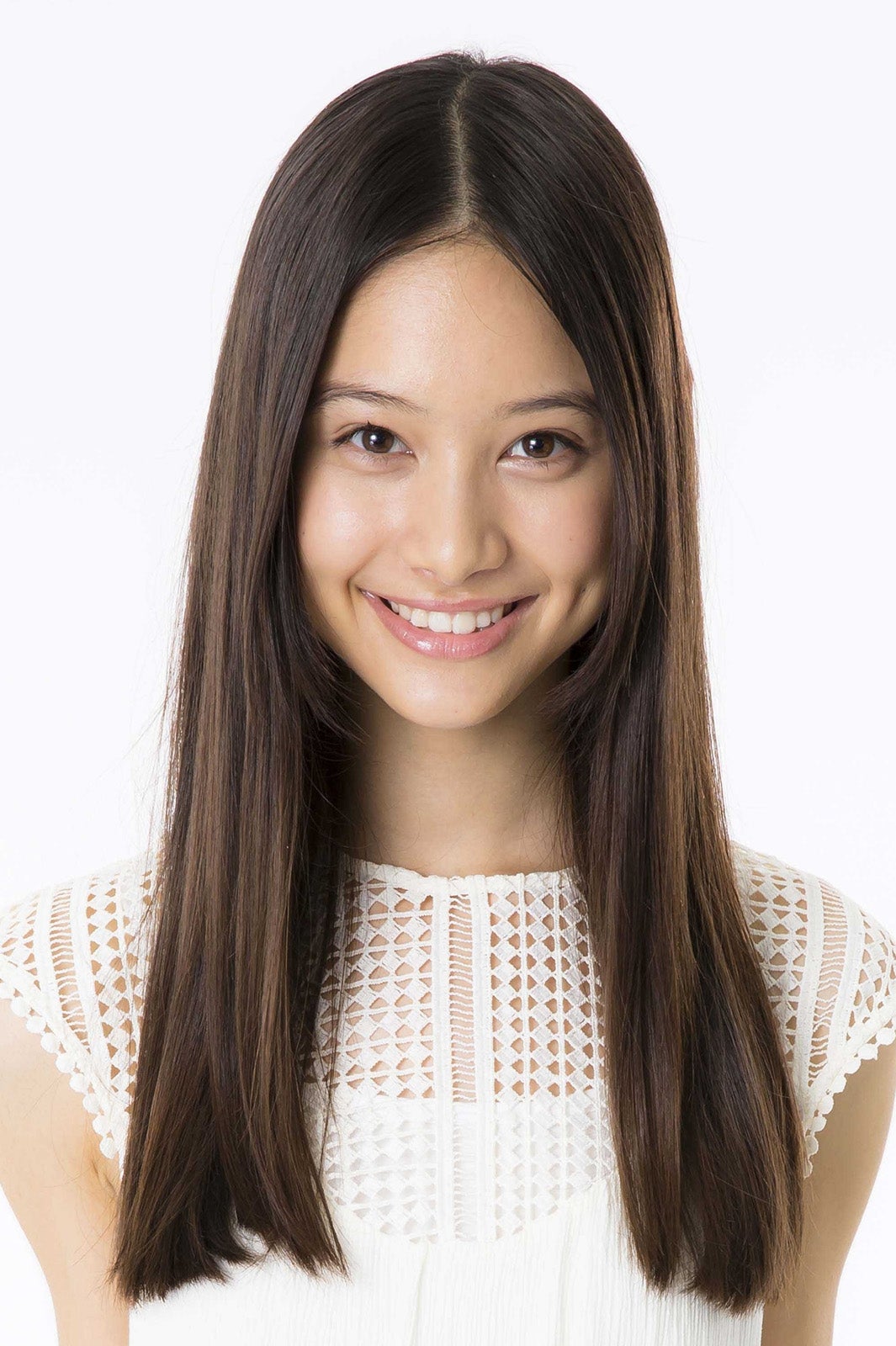 長谷川ニイナ （提供写真）