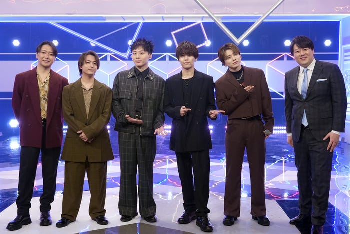 Da-iCE、安村直樹日本テレビアナウンサー(C)日本テレビ