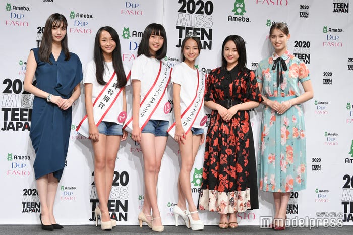 新川優愛、池田紅杏さん、日野美羽さん、酒井唯菜さん、平祐奈、トラウデン直美 (C)モデルプレス