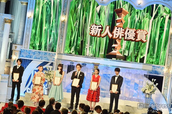 能年玲奈 三代目jsb登坂広臣とw受賞に歓喜 ホットロード コンビが新人賞 第38回日本アカデミー賞 モデルプレス 能年玲奈 三代目jsb登坂広臣とw受賞に歓喜 ホットロード コンビが新人賞 第38回日本アカデミー賞 モデルプレス