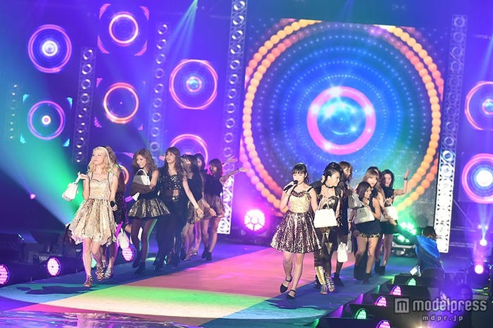 E-girls/「GirlsAward 2015 A/W」より(C)モデルプレス