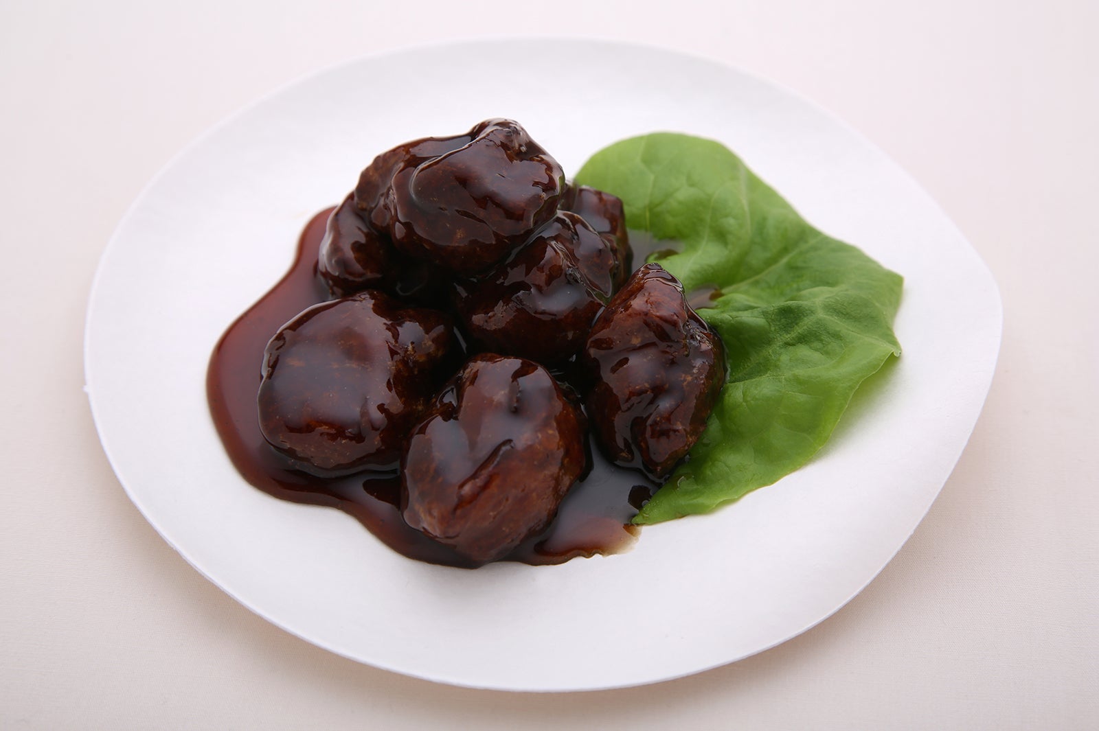 CHEF’S（シェフス）、黒酢豚／画像提供：JAPAN CRAFT SAKE COMPANY