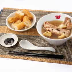 骨つき肉骨茶油条セット980円(税別)/画像提供:クロスロード・ファクトリー