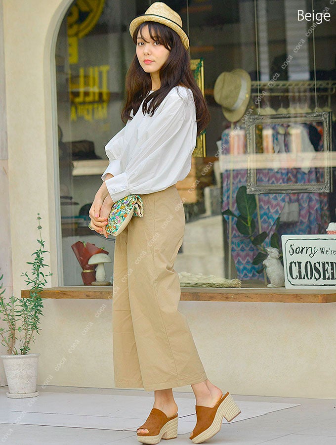 タック入りカジュアルガウチョパンツ「coca」5,990円（税込）／画像提供：coca