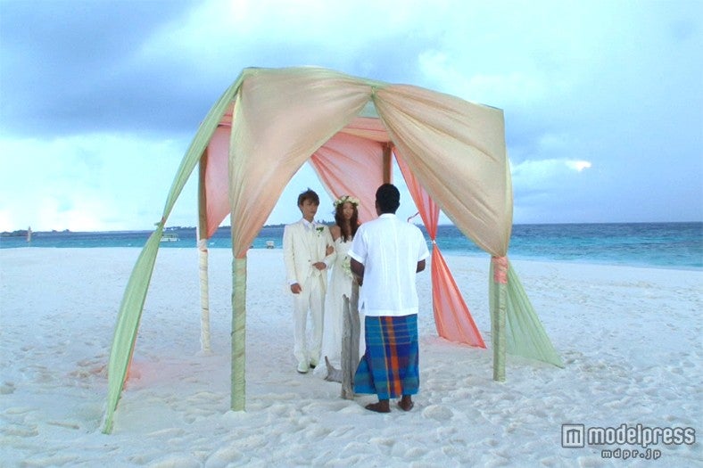 永遠の愛を誓い合う（C)NTV