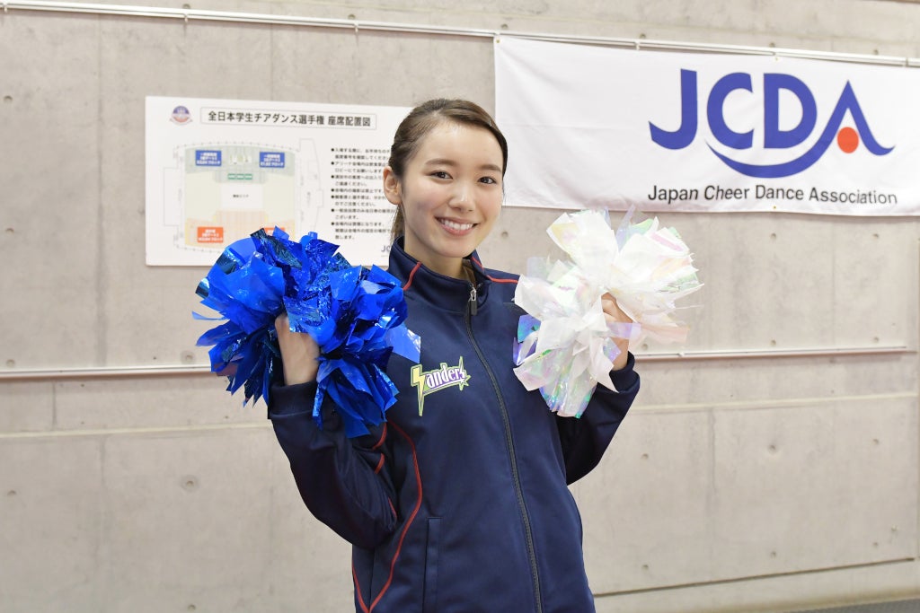 飯豊まりえ、土屋太鳳と3年ぶりの共演「今日も神々しいな」　「チア☆ダン」最終話に登場