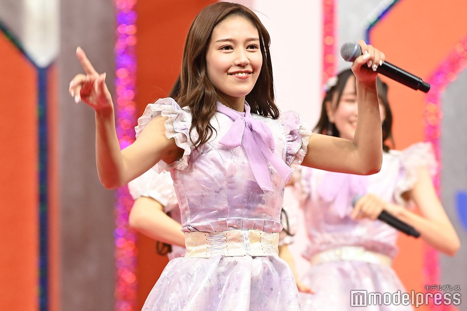 ＝LOVE（C）モデルプレス