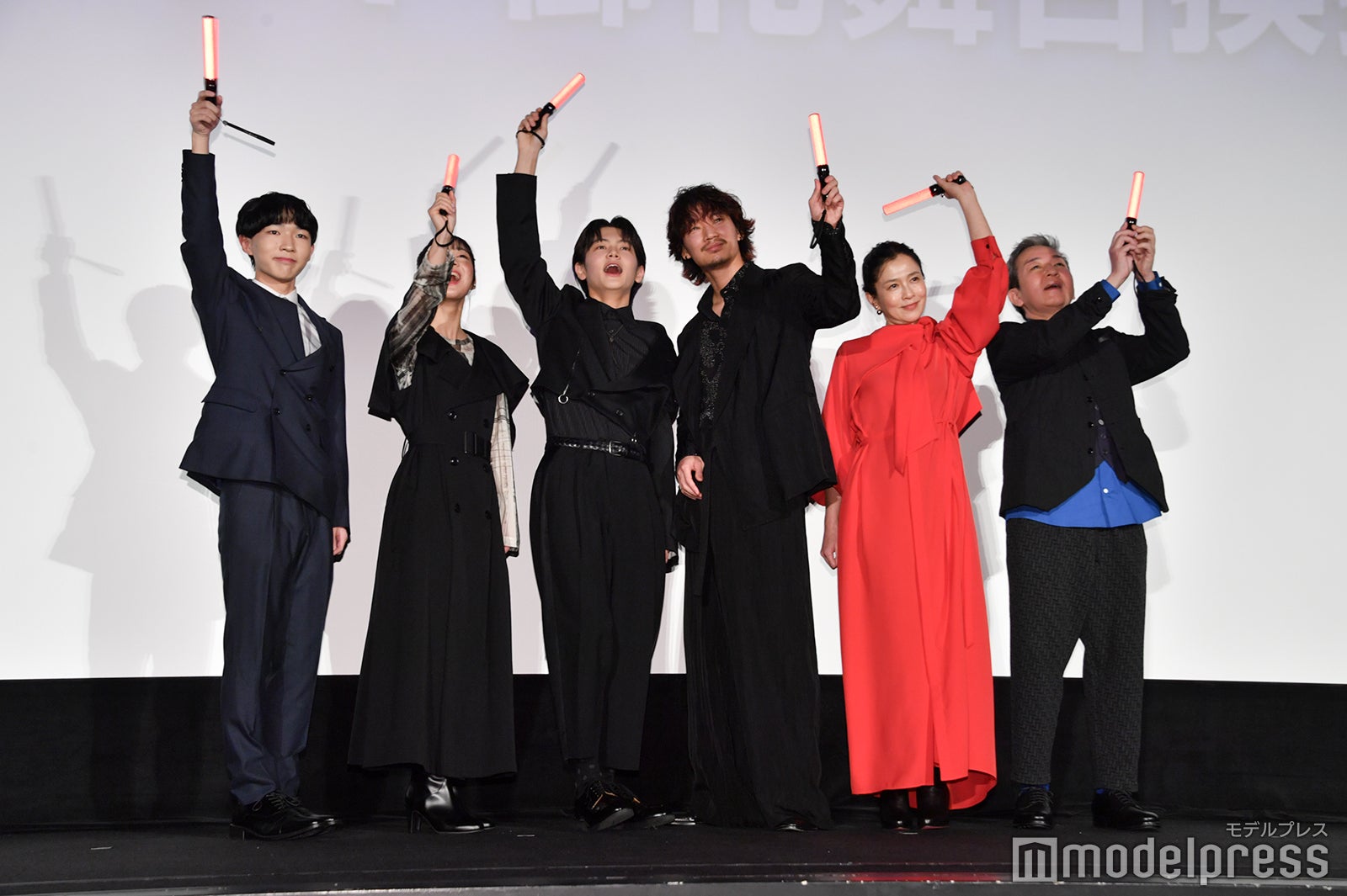 後聖人、八木美樹、齋藤潤、綾野剛、坂井真紀、宮崎吐夢（C）モデルプレス