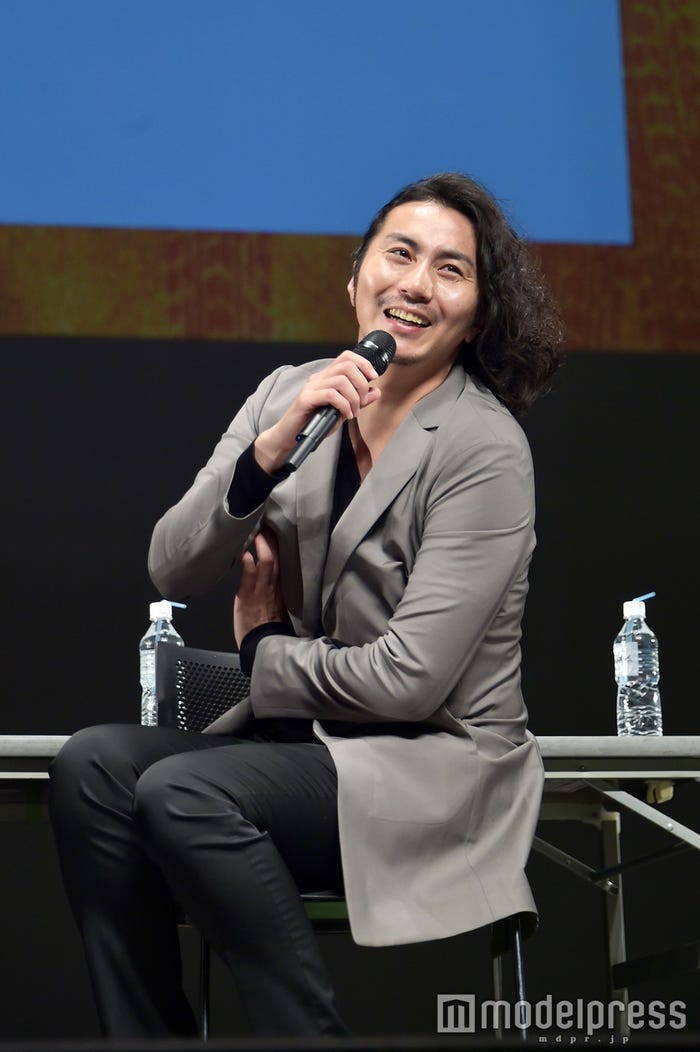 郷本直也(C)モデルプレス