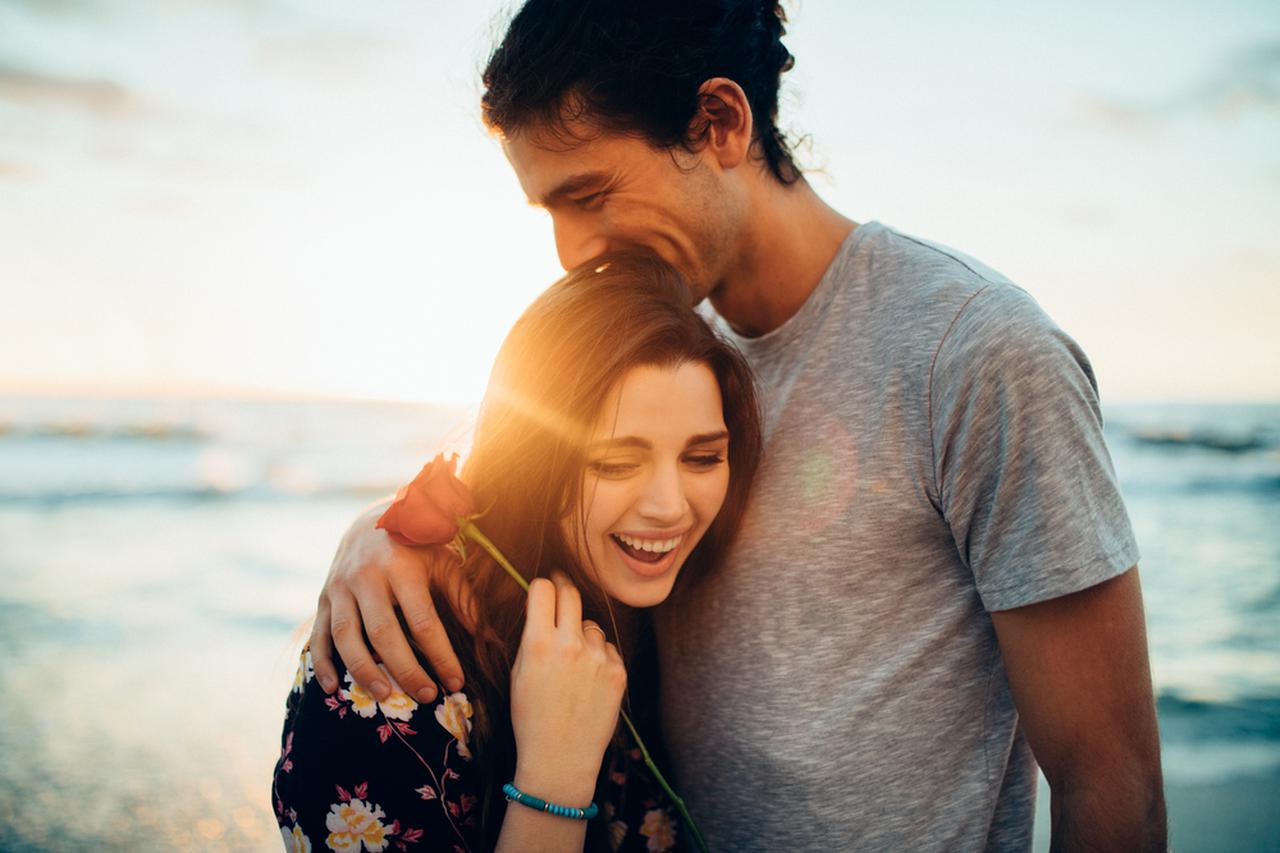 男性が好きな 女性の甘え方 4選 どんだけ可愛いの モデルプレス