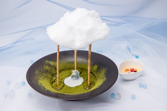 今から晴れるよティラミス  　1,490円／（C）2019「天気の子」製作委員会