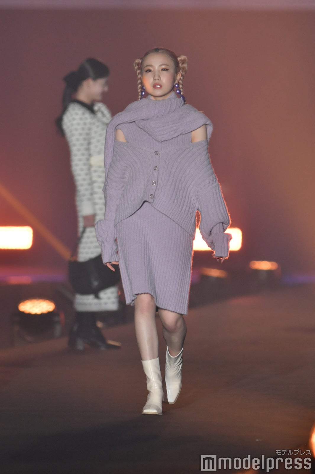 （C）モデルプレス