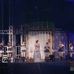「涙せいじゃない」／「AKB48 2013真夏のドームツアー～まだまだ、やらなきゃいけないことがある～」福岡公演2日目より（C）AKS