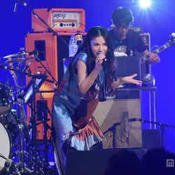 モデルプレス - Superflyの“今”を伝える ヒット曲満載のプレミアムライブを披露