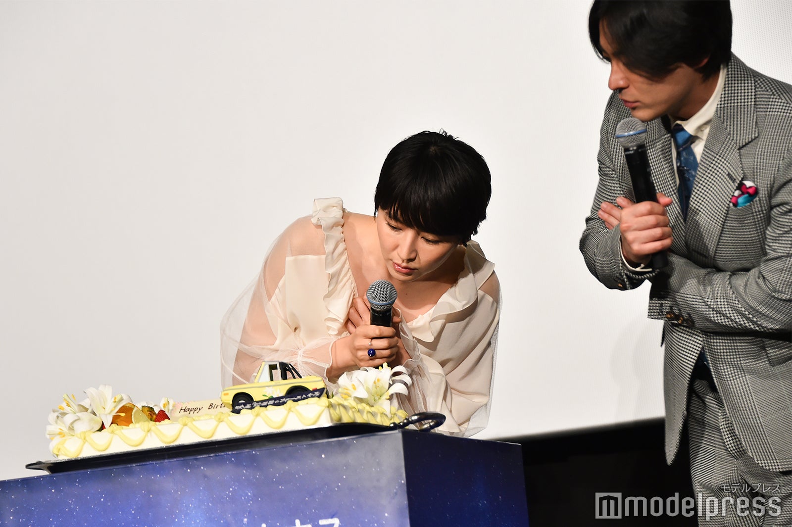 長澤まさみ、山田孝之 （C）モデルプレス