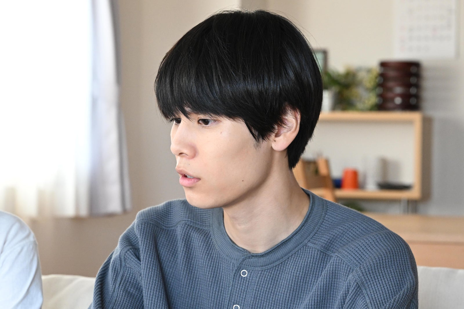 萩原利久「めぐる未来」第6話より（C）読売テレビ