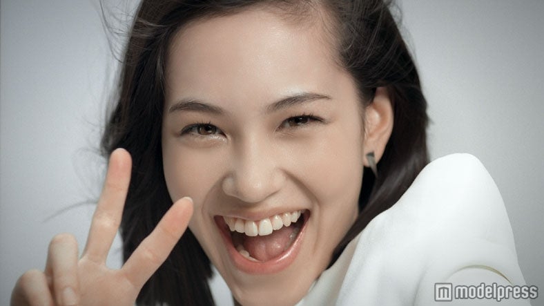 水原希子（CMカット）