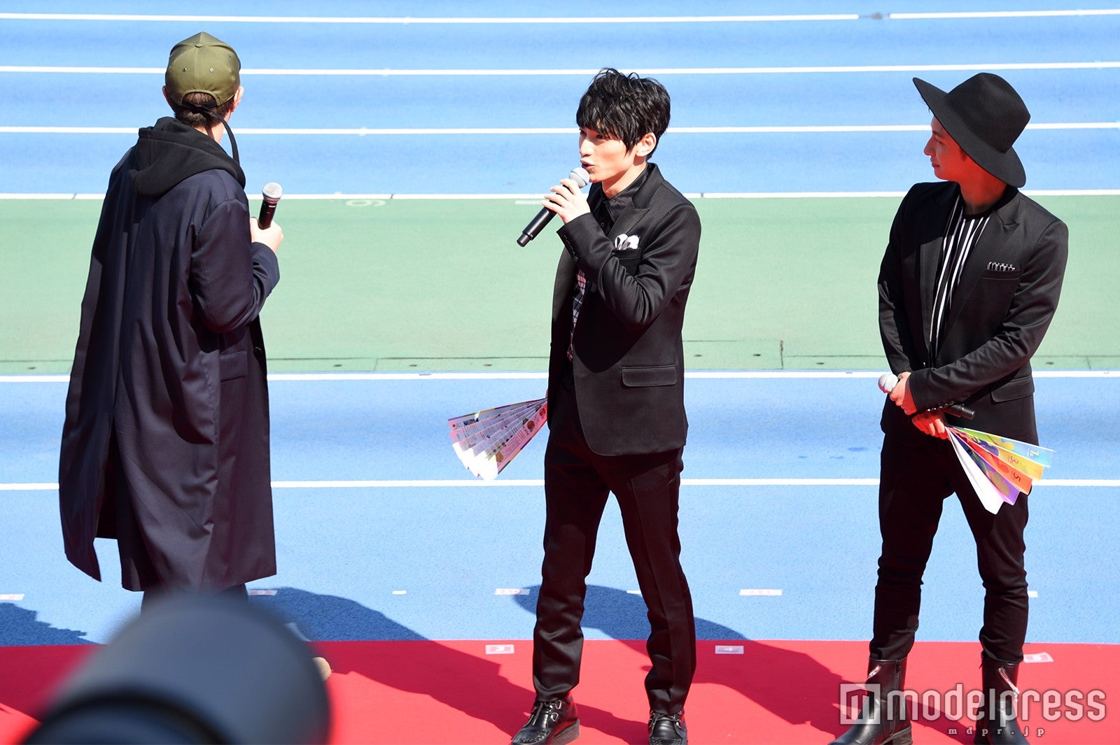 浦田直也、日高光啓、與真司郎 （C）モデルプレス