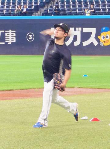 日本ハム・伊藤 3年連続2桁勝利へ「最低限達成したい」ソフトバンクVに悔しさ「僕が投げてカード頭も取れなかった」