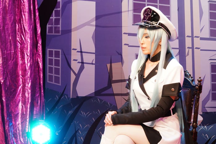 帝国最強の女将軍のコスプレをした有名人(C)日本テレビ