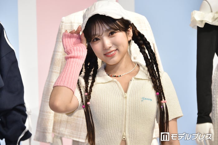 矢吹奈子、美ウエスト覗かせたY2Kルック SHEIN JAPAN2024アンバサダー就任【SHEIN＆Nako Yabuki】