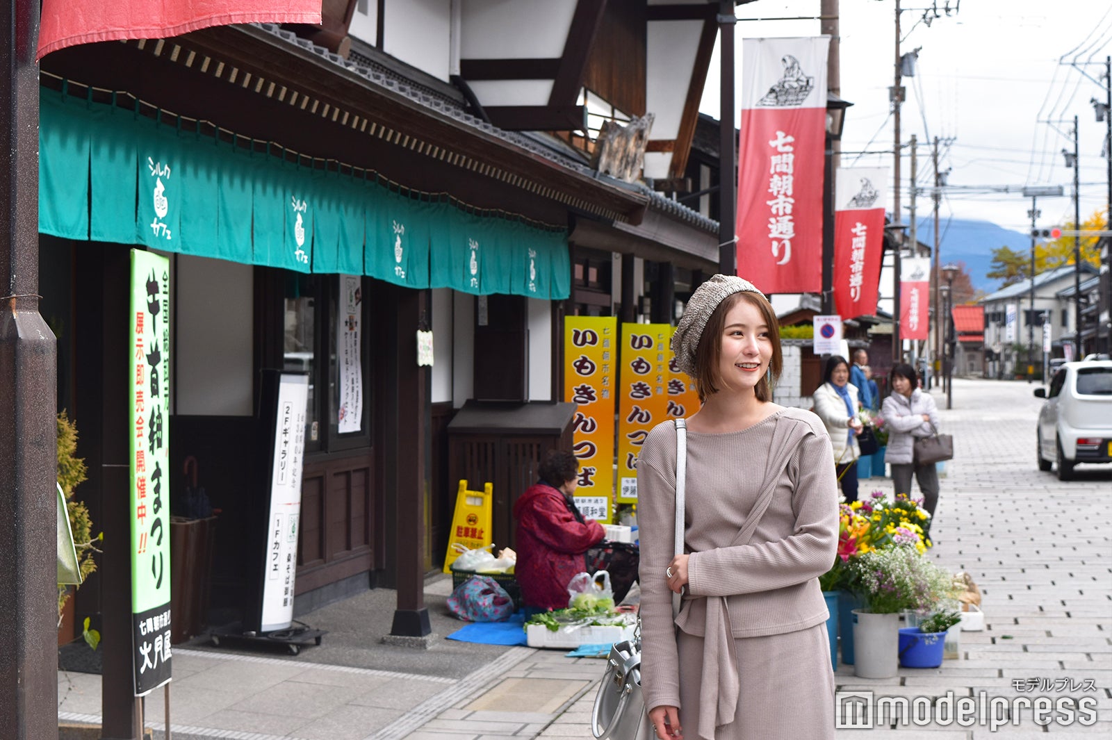 曜日や季節によって朝市の出店数はまちまちですが、毎日開催されているなんてすごい！（C）モデルプレス