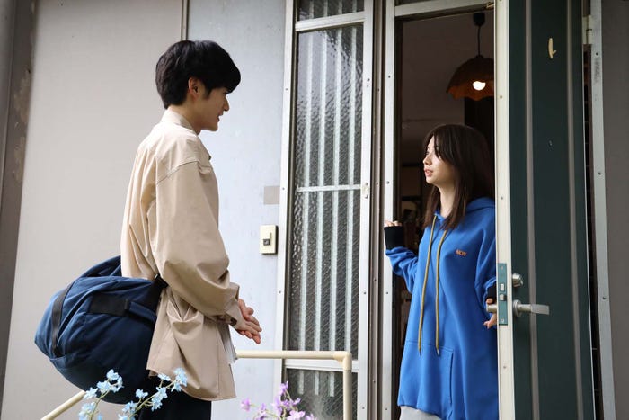 (左から)鈴鹿央士、桜田ひより/「silent」第1話より(C)フジテレビ