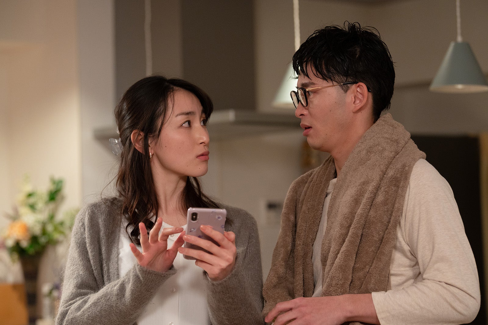 宮下かな子、本多遼「私が獣になった夜～好きになっちゃいけない～」第4話（C）AbemaTV, Inc.