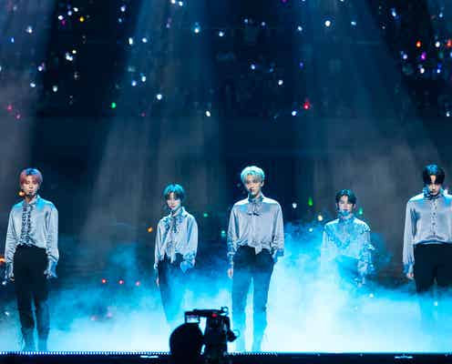 TXT、2日目トップバッター&トリの大役 日本語曲で美声響かす<KCON 2022 JAPAN>