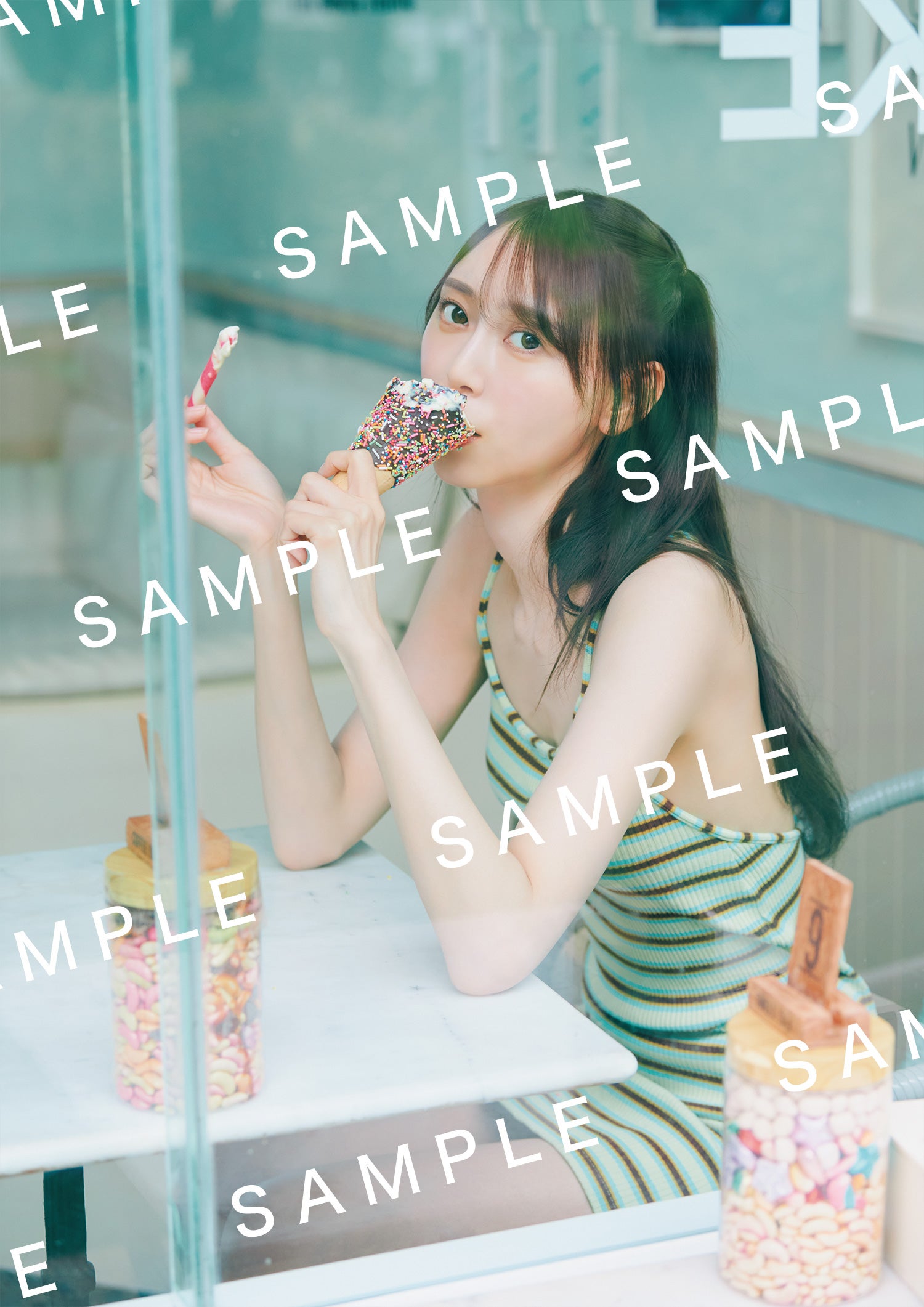 乃木坂46 弓木奈於1st写真集 『天使だったのか』　直筆サイン入りパネル yumikinao_1stphotobook_cover_k