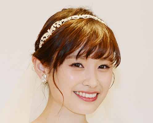 高橋愛「毎日愛してるって言う」 純白ウェディングドレスで幸せオーラ全開