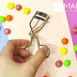 ビューラーの選び方 目の形 悩み別に診断 あなたはどのタイプ モデルプレス