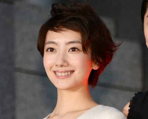 嵐・大野智×波瑠“セカムズ”コンビ復活に歓喜の声 1年前と比較で「距離が縮んでる」「さとはる癒やし」と反響