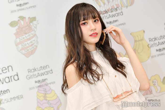 阿部菜々実(C)モデルプレス