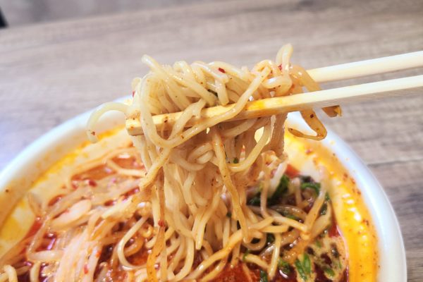 セブン　担々麺