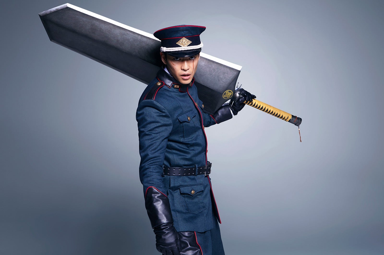 大東駿介、古川雄輝“隊長”から厚い信頼　華麗なアクション披露＜独占コメント＆写真到着／映画「曇天に笑う」追加キャスト発表＞