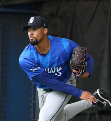 DeNA・デュプランティエ 移籍後初の対外試合で2回0封 最速152キロ！相川監督「何も言うことはないです」