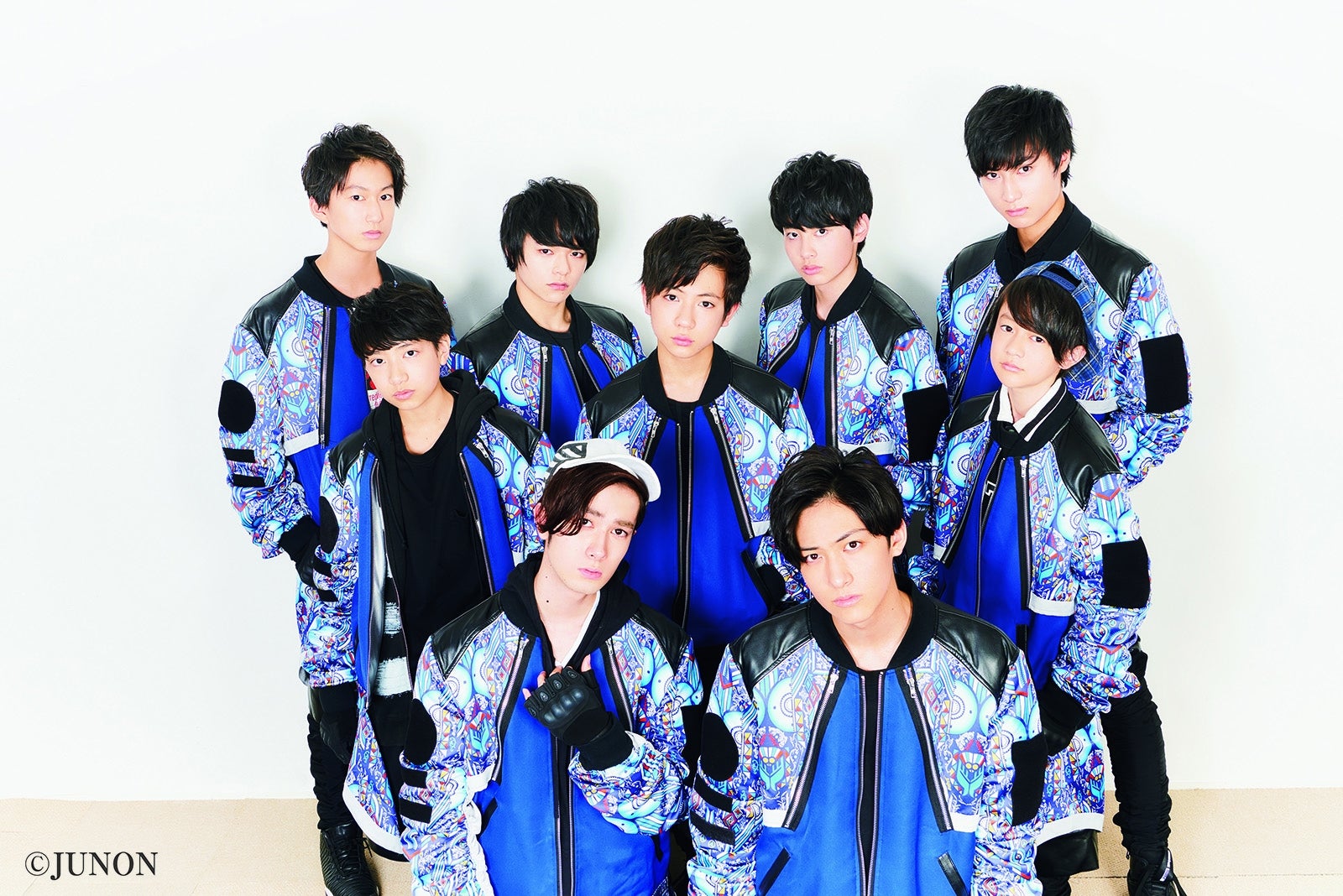 「SUPER☆DRAGON」／「JUNON」5月号より（画像提供：主婦と生活社）