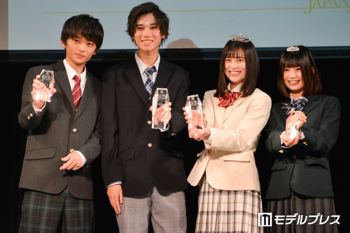 日本一制服が似合う男子決定 静岡県出身の高校2年生 佐野陽彩くん モデルプレス