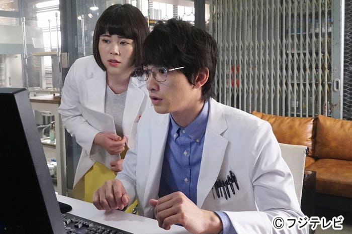 ブルソンちえみ、町田啓太/『人は見た目が100パーセント』第6話より(画像提供:フジテレビ)