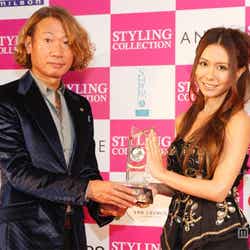 「BEST STYLING AWARD」を受賞したMay J.