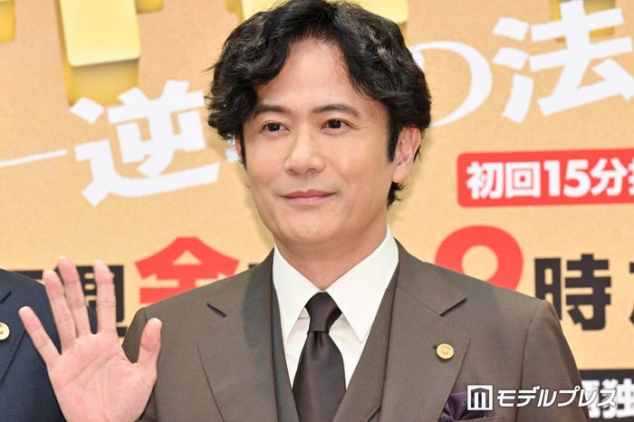 稲垣吾郎(C)モデルプレス
